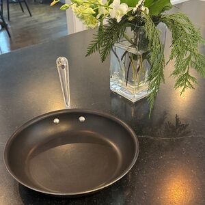 All-Clad 10” Non Stick w/ Stainless Steel Handle Black Frying Pan.